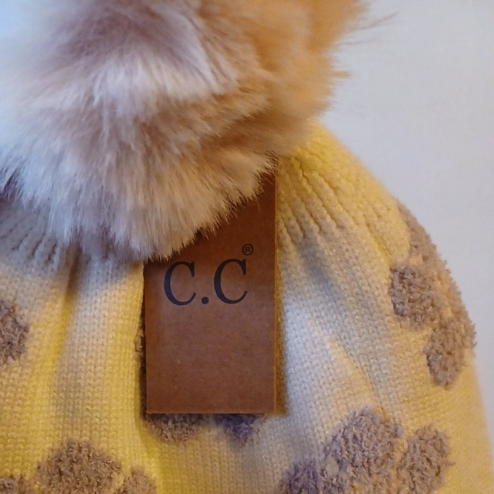 NWT C.C Lavender Flower Pom Hat - Picture 3 of 8